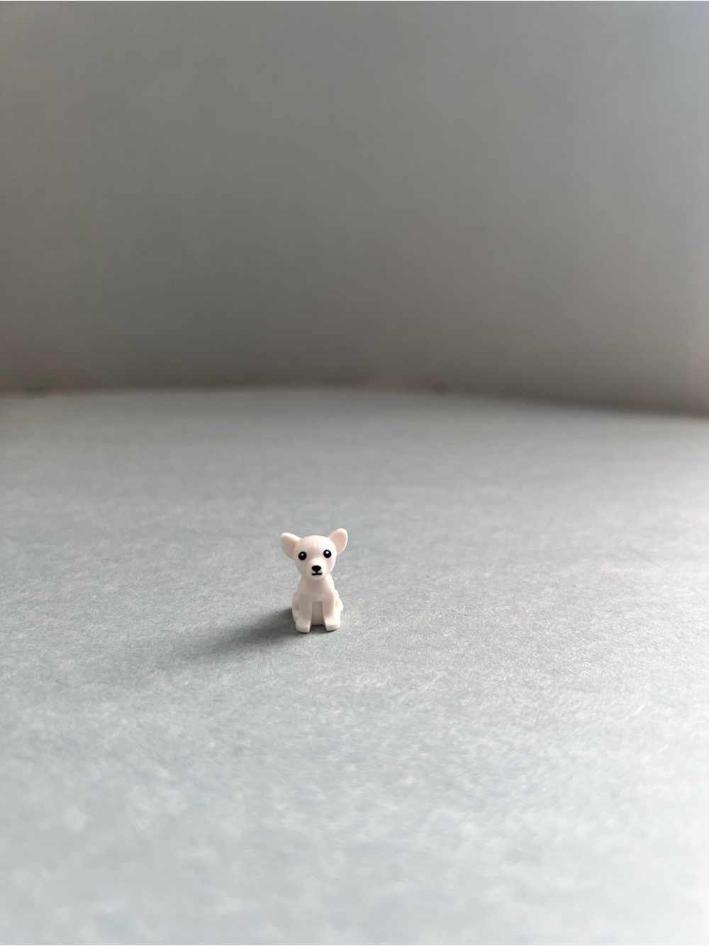 LEGO White Chihuahua Dog Minifigure